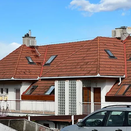 Apartman Alsoorsi Strandlak *